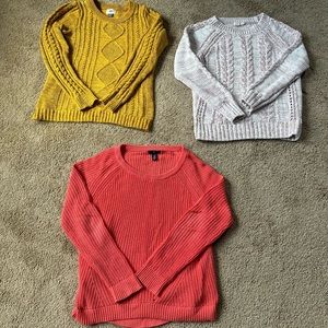 Lot of 3 GAP and Old Navy sweaters